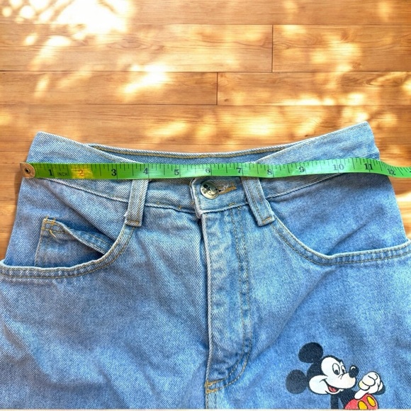 VINTAGE Mickey Mouse Girls’ Denim Shorts - Size 8 - Picture 8 of 11
